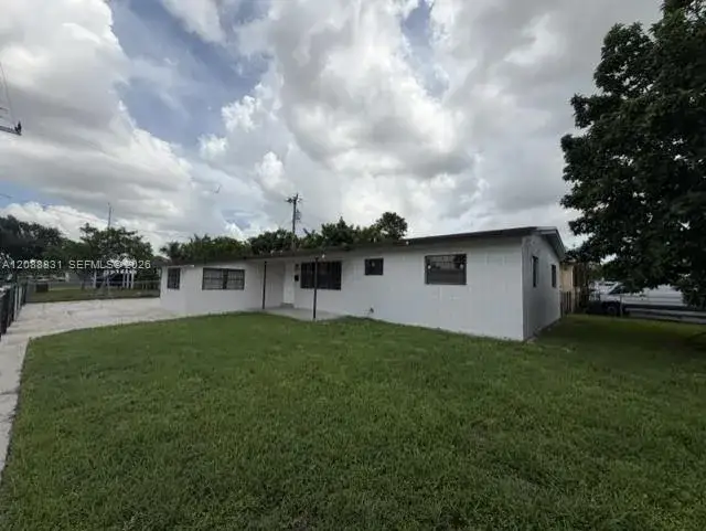 955 E 1st St # 0, Hialeah FL 33010