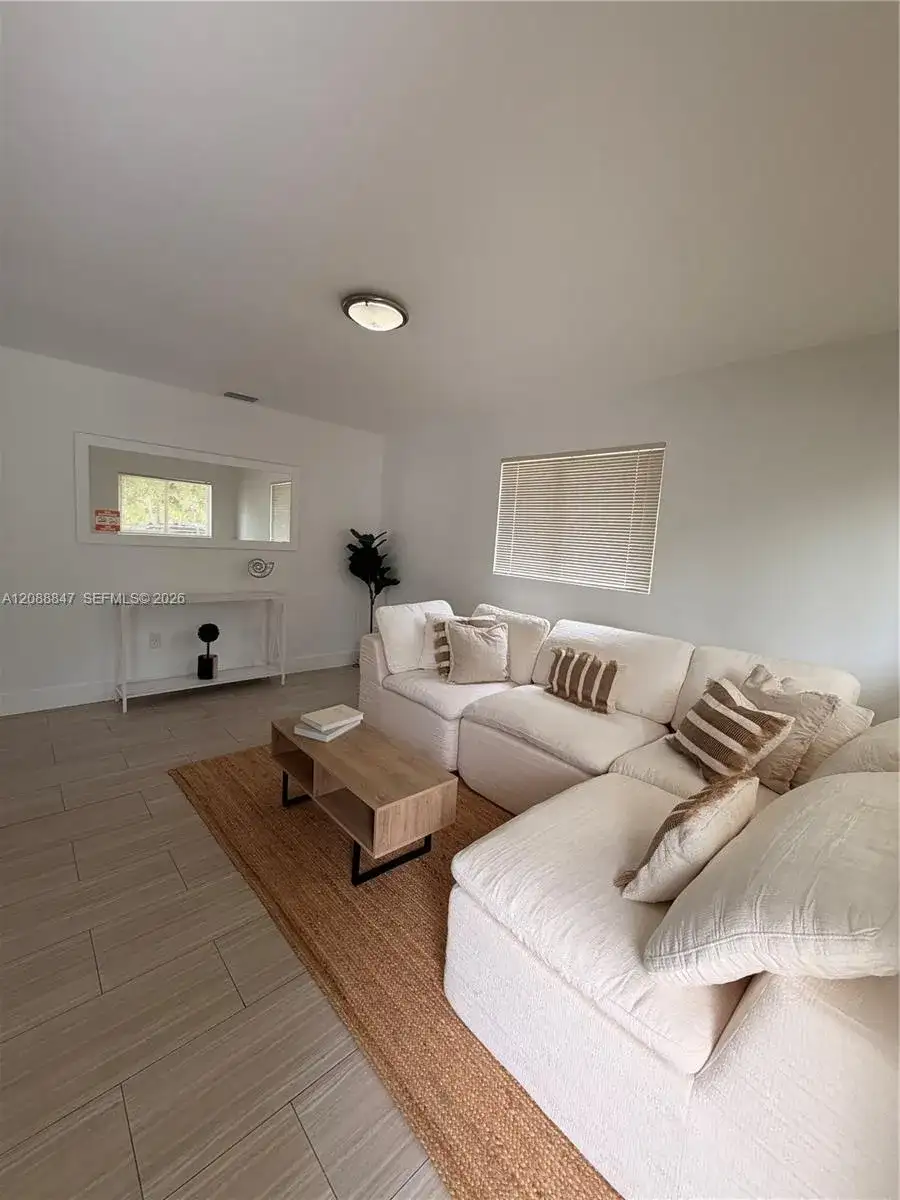 4400 NW 1st Ave # 4400, Miami FL 33127 photo 3
