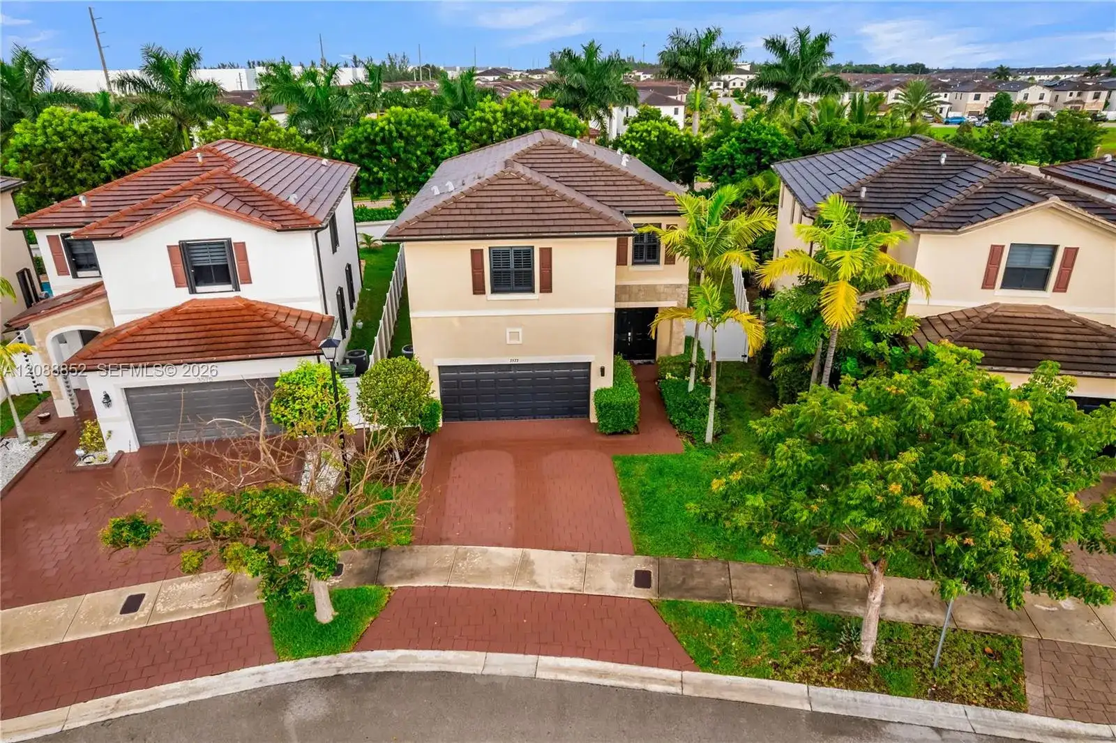 3573 W 106th Ter, Hialeah FL 33018 photo 5