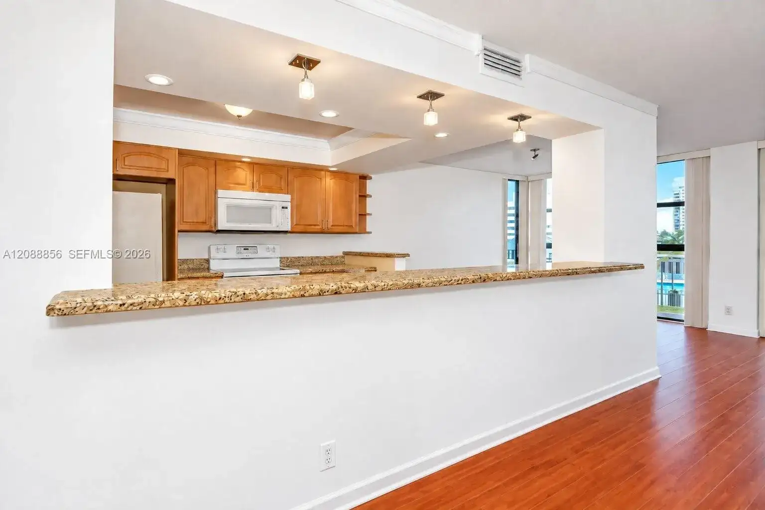 200 Leslie Dr # 204, Hallandale Beach FL 33009 photo 5