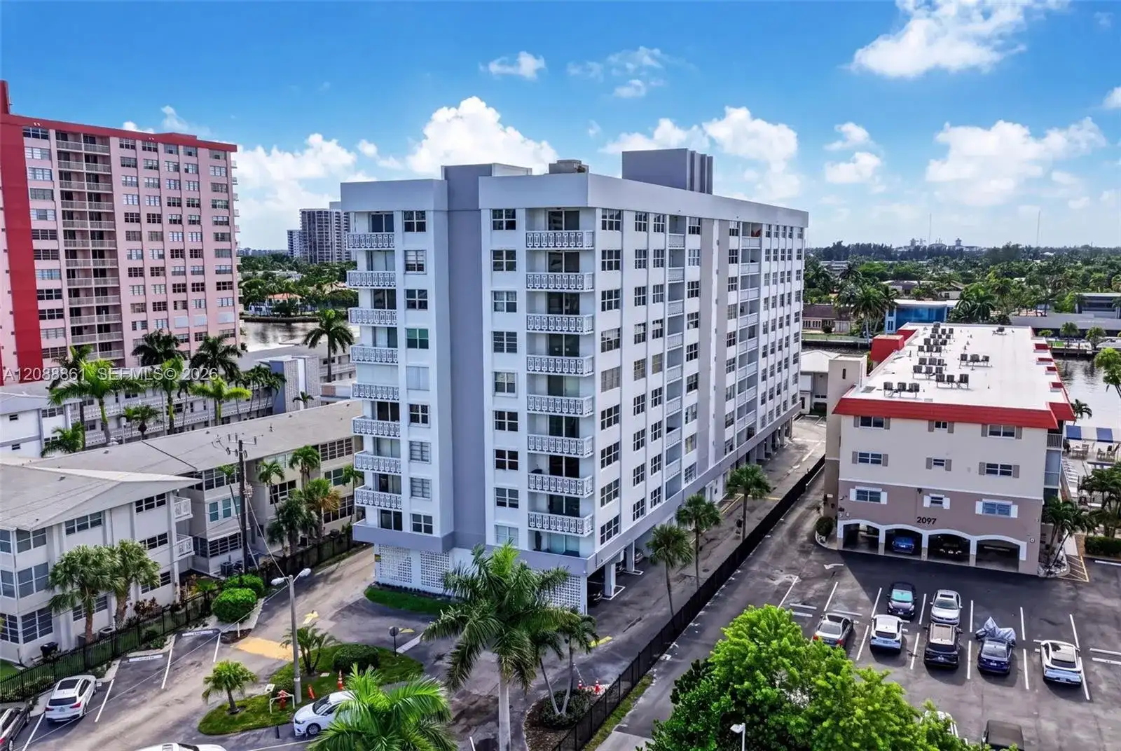 3113 S Ocean Dr # 510, Hallandale Beach FL 33009 photo 4