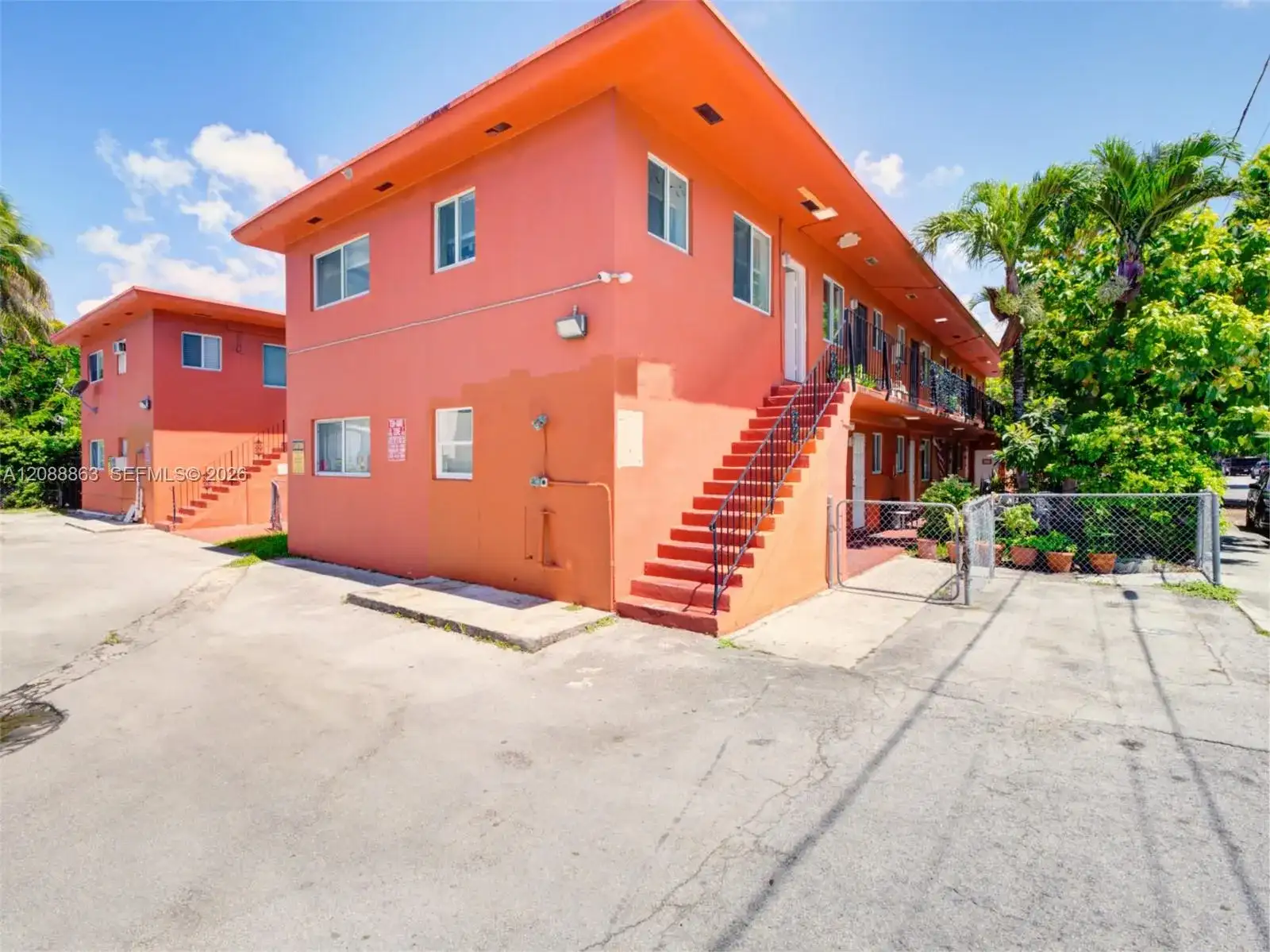 500 SW 3rd St, Miami FL 33130 photo 5