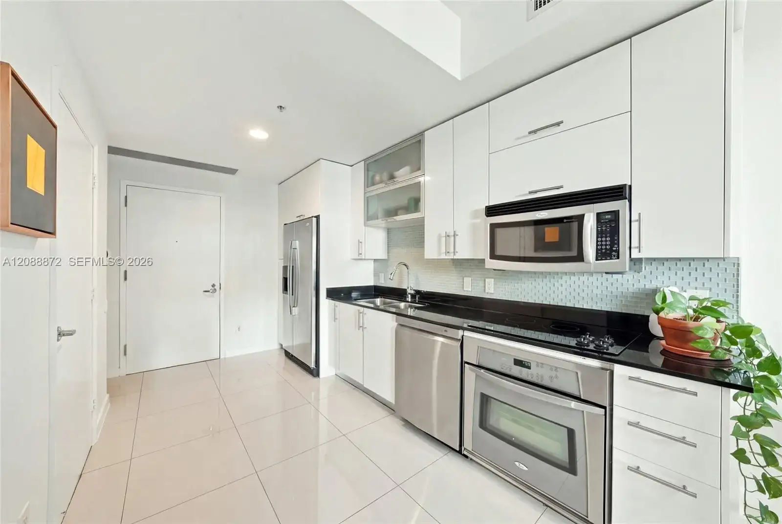 60 SW 13th St # 3204, Miami FL 33130 photo 3