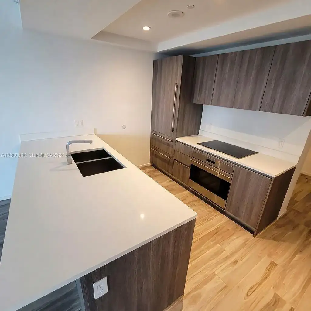 801 S Miami Ave # 4108, Miami FL 33130 photo 4