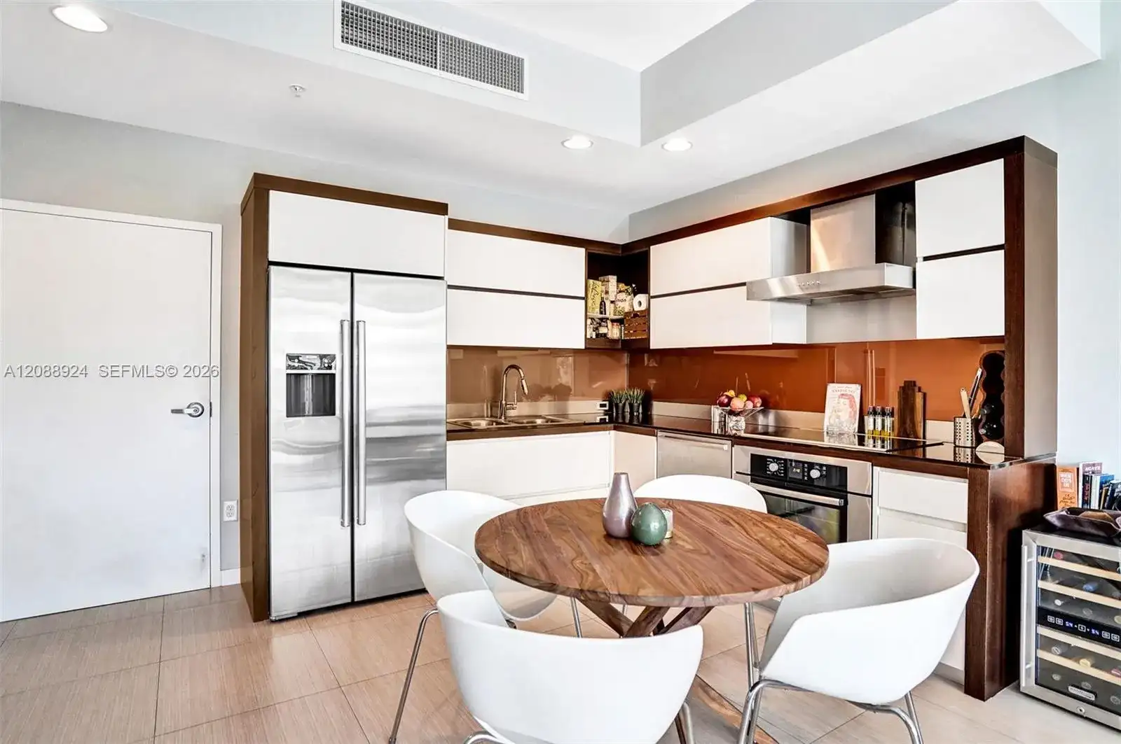 2100 Park Ave # 310, Miami Beach FL 33139 photo 4