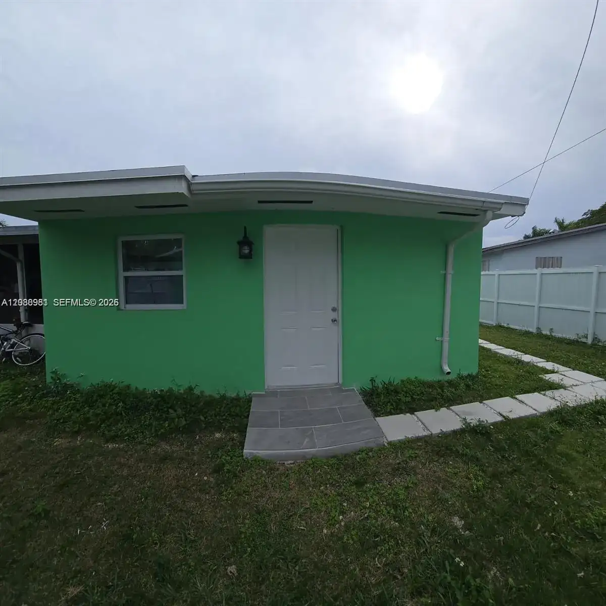 10241 Haitian Dr # 1, Cutler Bay FL 33189 photo 5