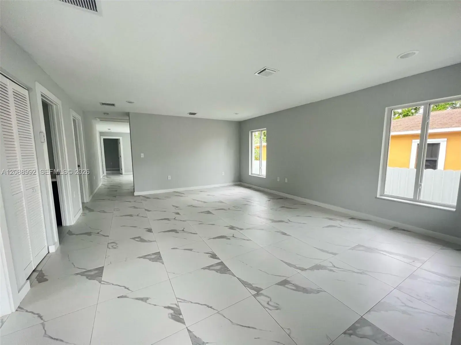2254 Cody St, Hollywood FL 33020