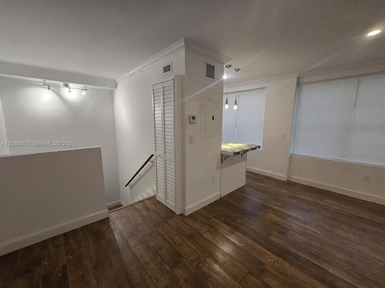 1460 Ocean Dr # 201, Miami Beach FL 33139 photo 2