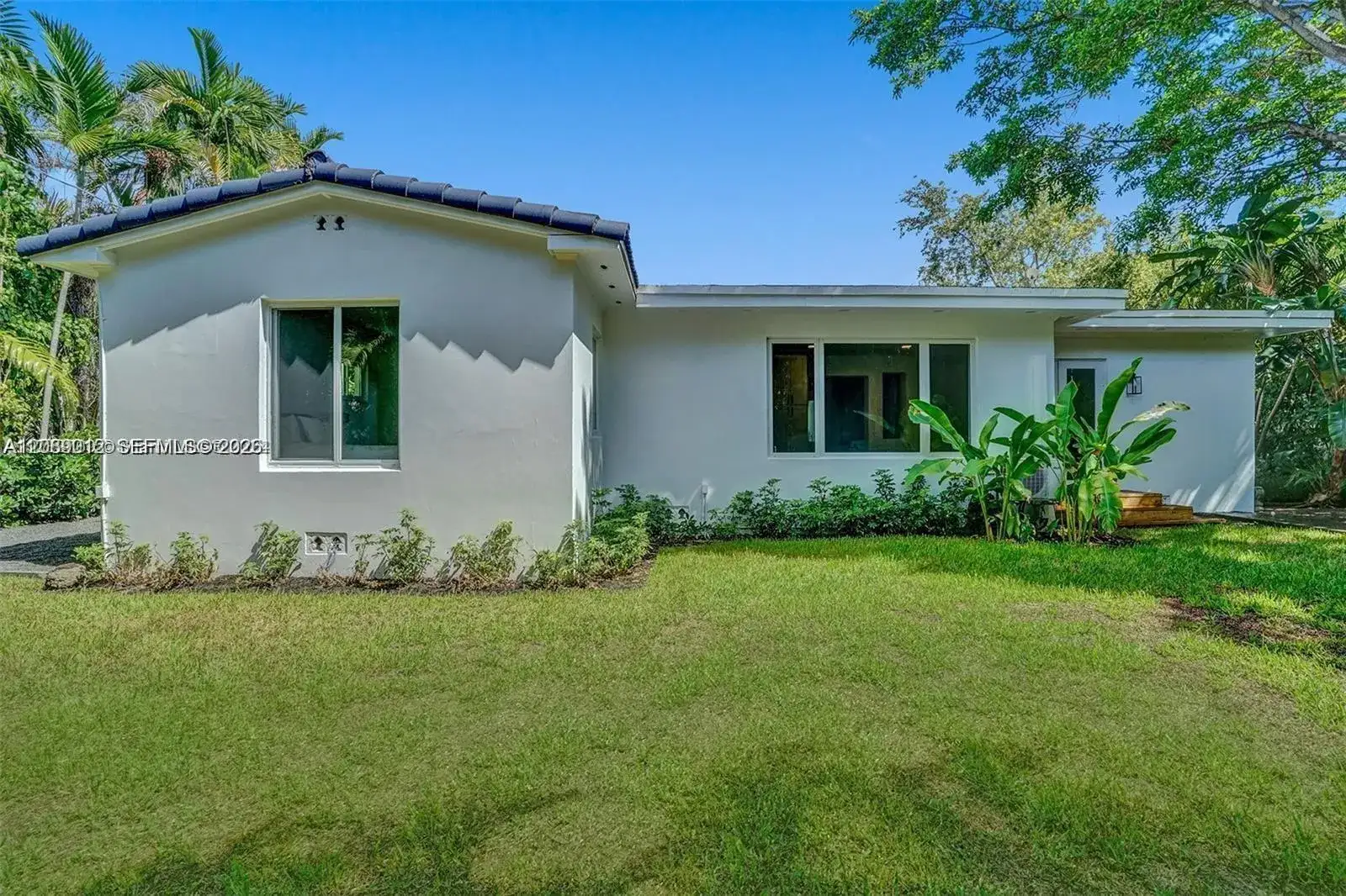 630 NE 52nd Ter, Miami FL 33137 photo 4