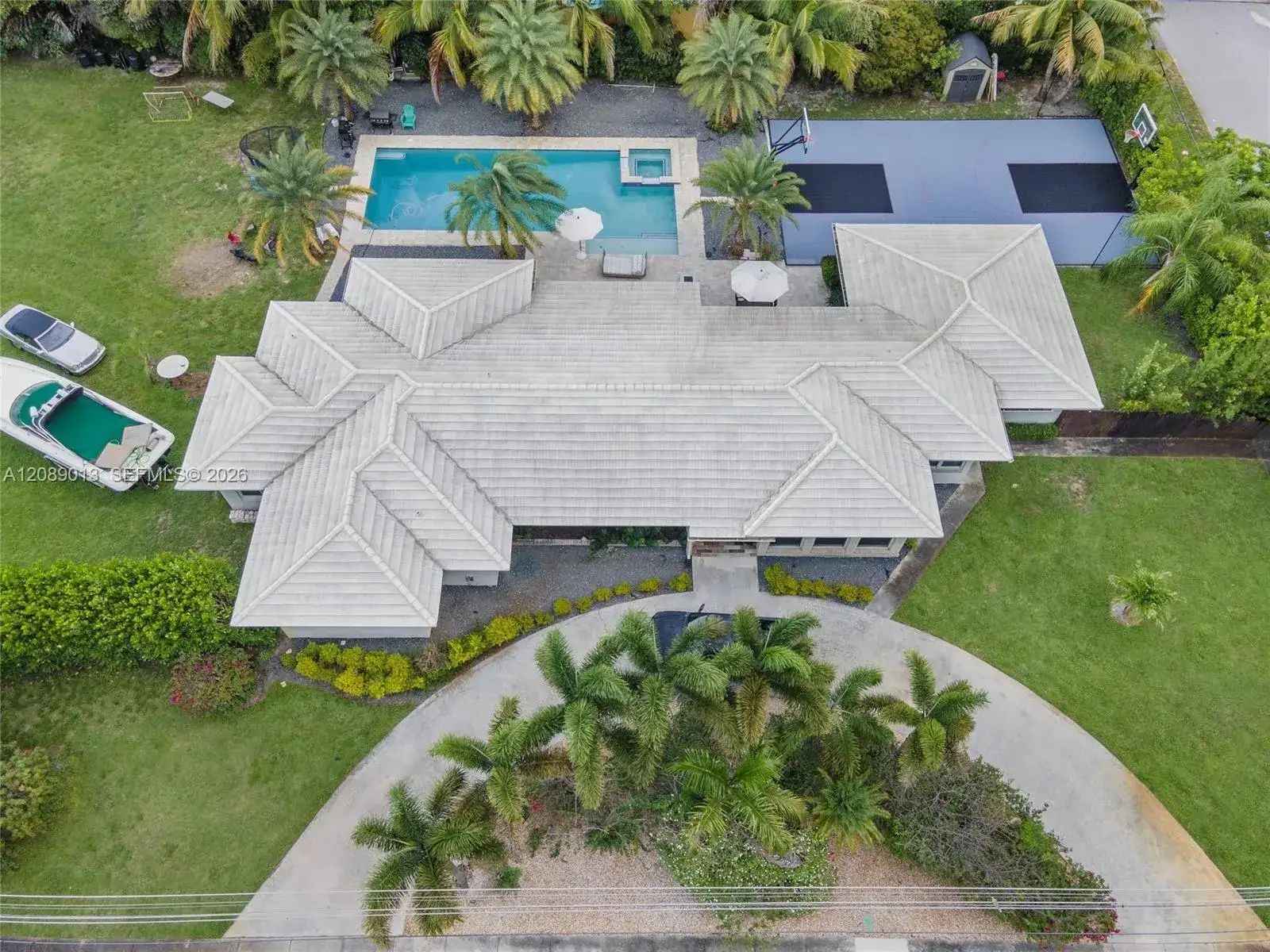 400 NE 2nd St, Pompano Beach FL 33060 photo 2