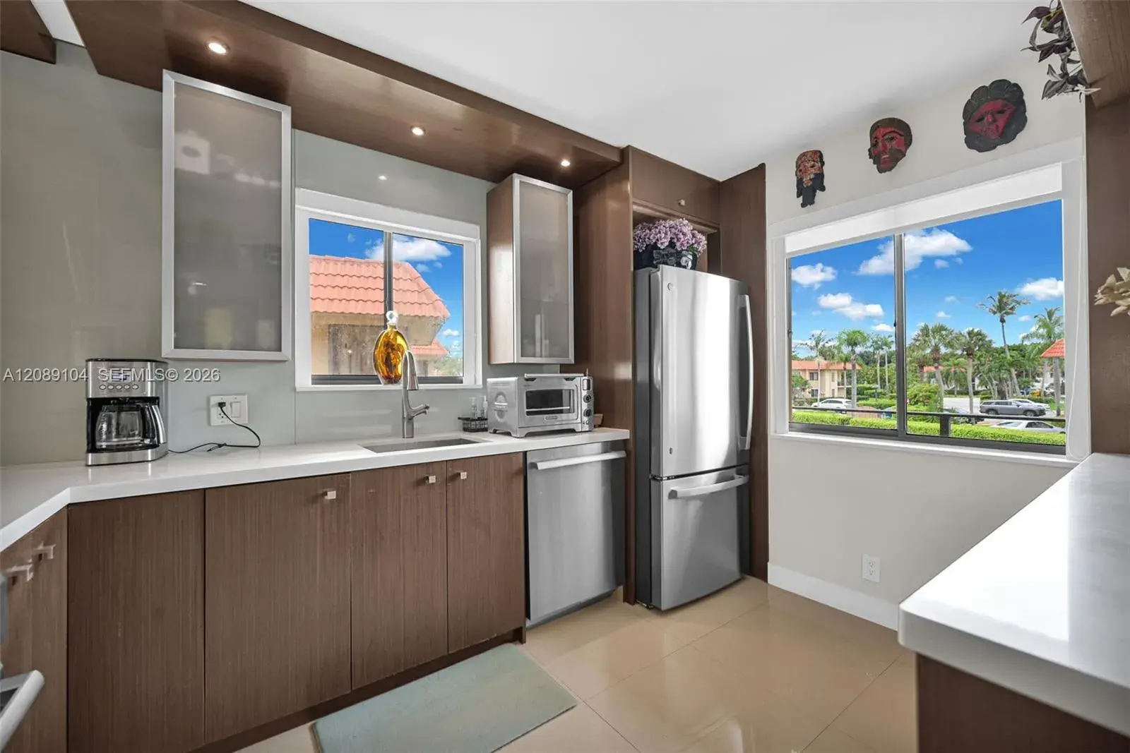 374 Lakeview Dr # 204, Weston FL 33326