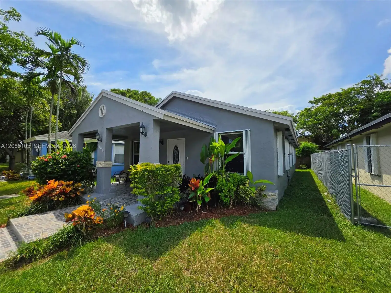 12264 SW 201st Ter, Miami FL 33177 photo 2