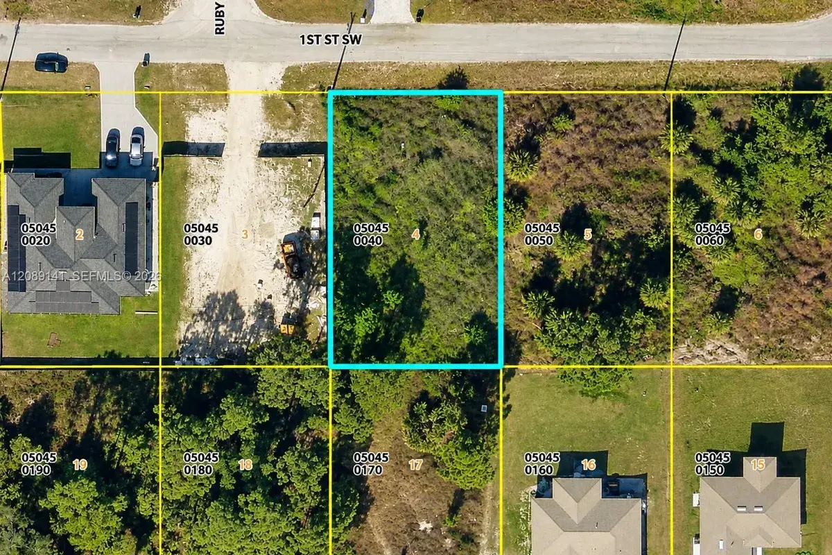 3313 1st St SW, Lehigh Acres FL 33976