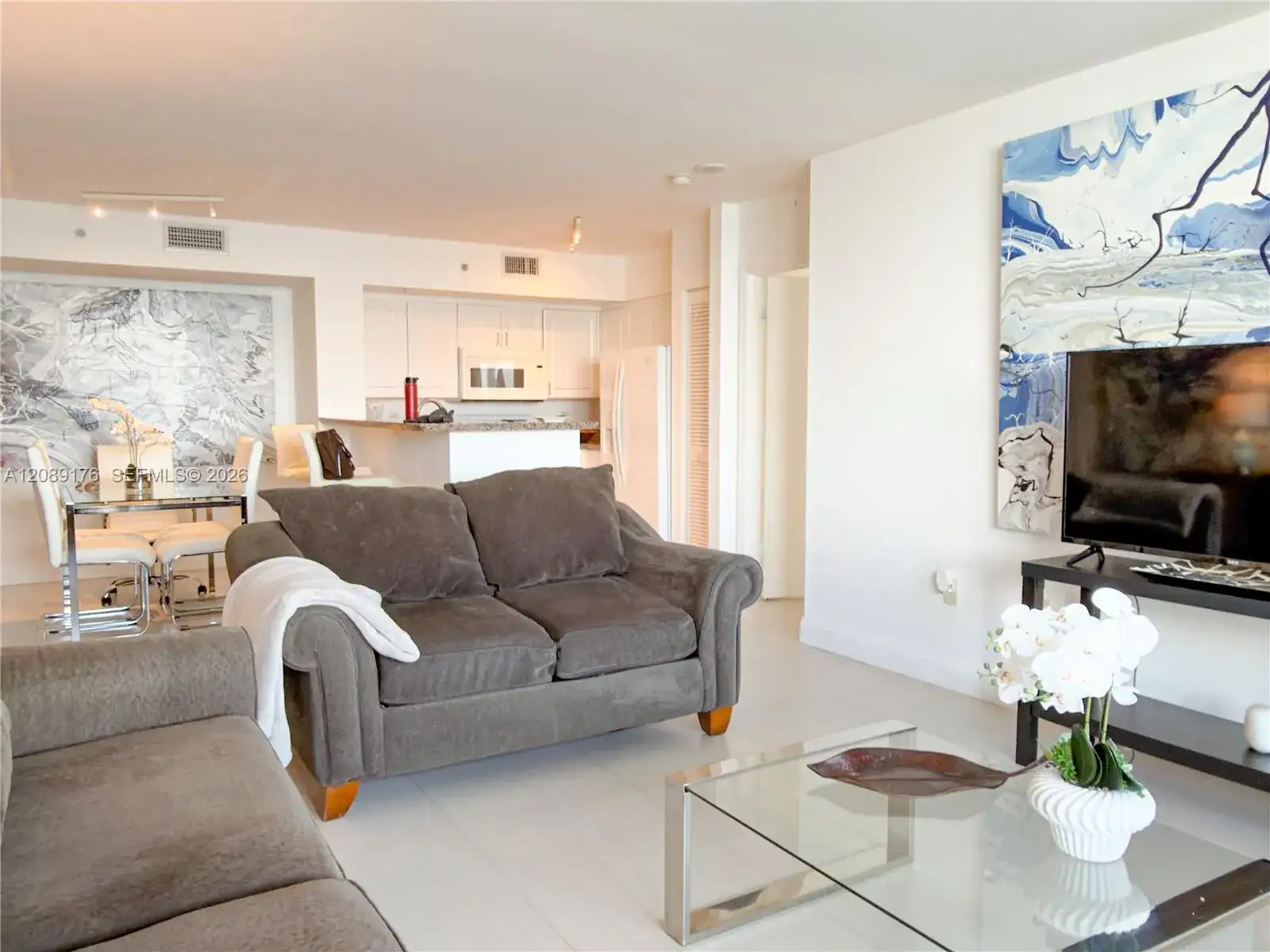 90 Alton Rd # 1710, Miami Beach FL 33139 photo 4