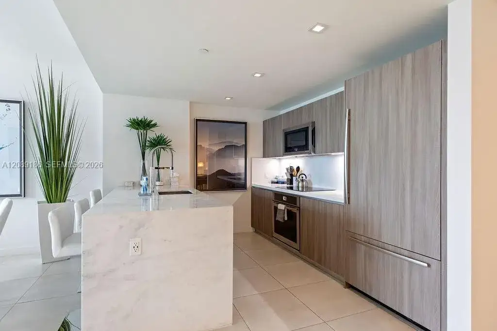 401 N Birch Rd # 610, Fort Lauderdale FL 33304 photo 2