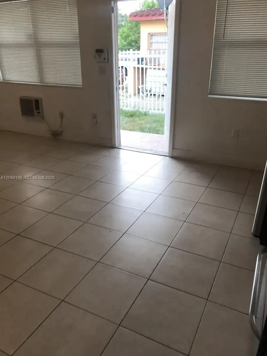 155 NE 59th St # 2, Miami FL 33137 photo 3
