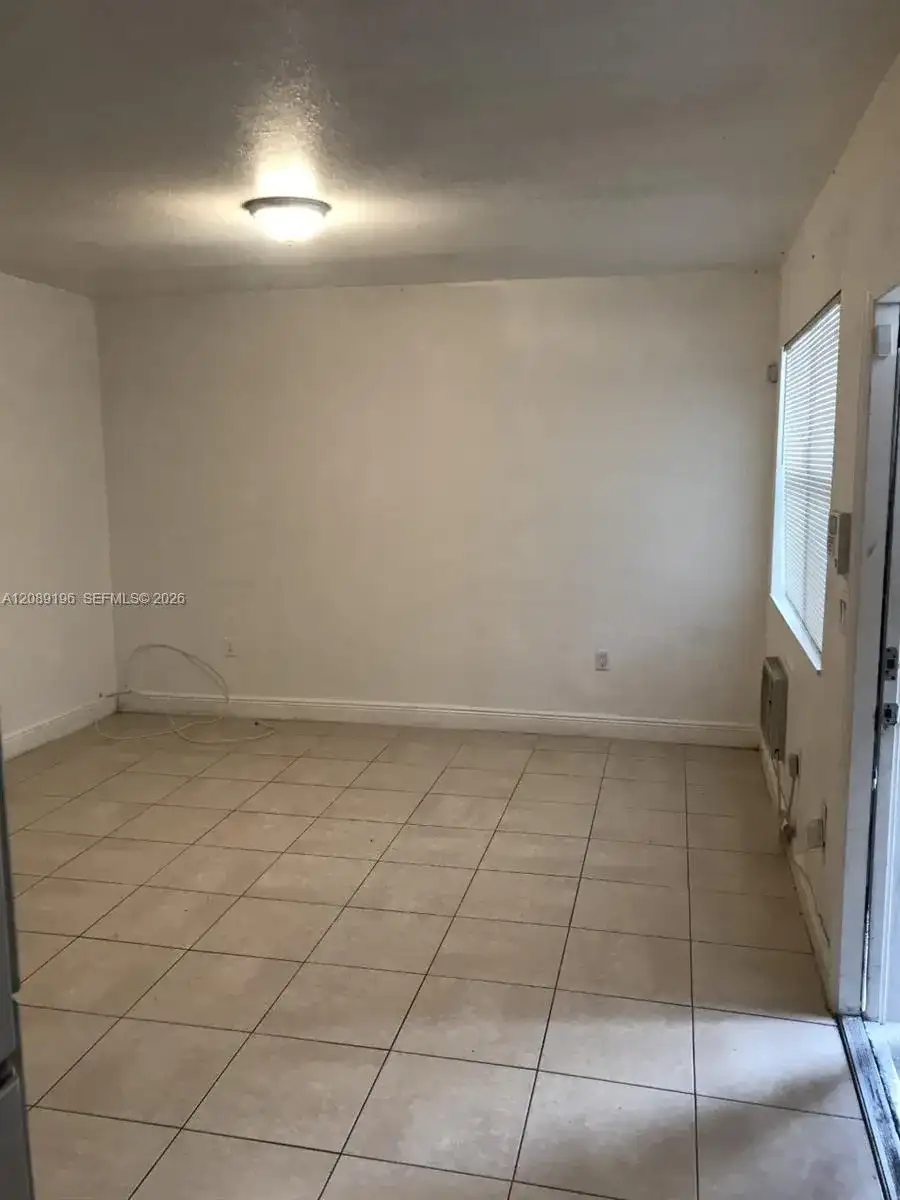 155 NE 59th St # 2, Miami FL 33137 photo 4