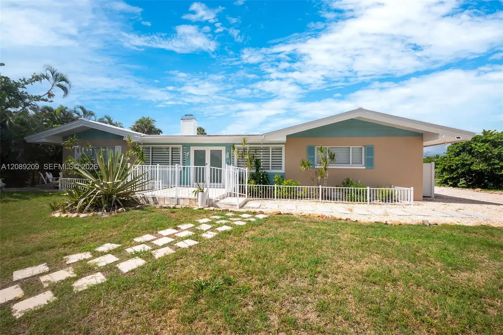 5885 Pine Tree, Other City - In The State Of Florida FL 33957 photo 2