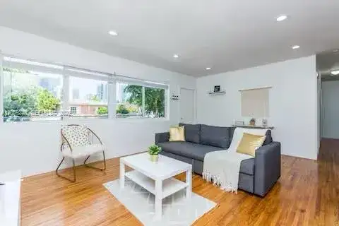 962 SW 6th Ave, Miami FL 33130 photo 3