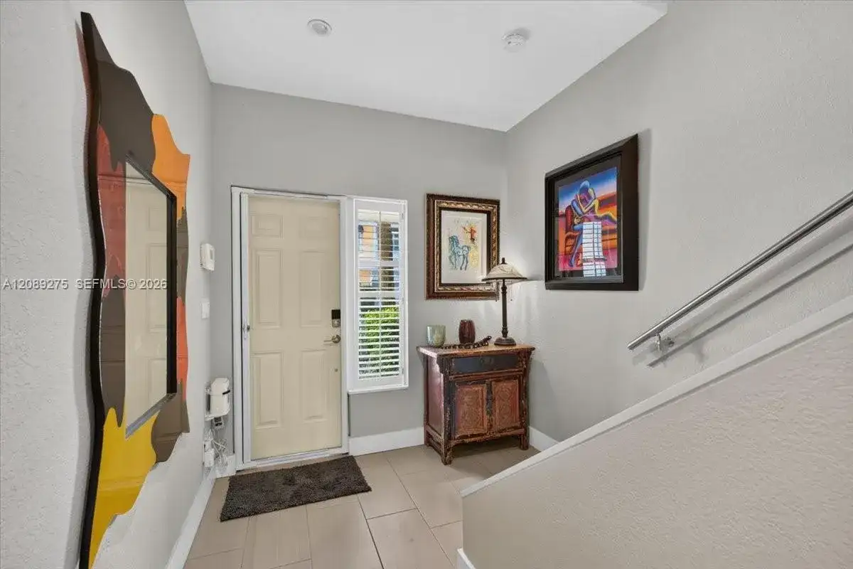 1765 NE 4th Ave # E3, Fort Lauderdale FL 33305 photo 4