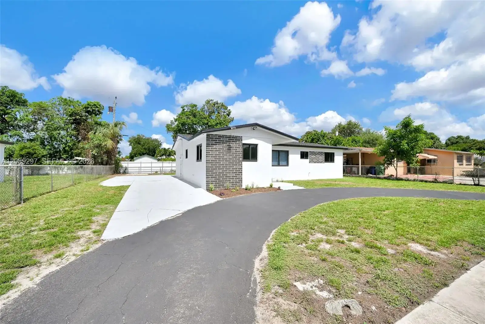 17221 NW 24th Pl, Miami Gardens FL 33056 photo 3