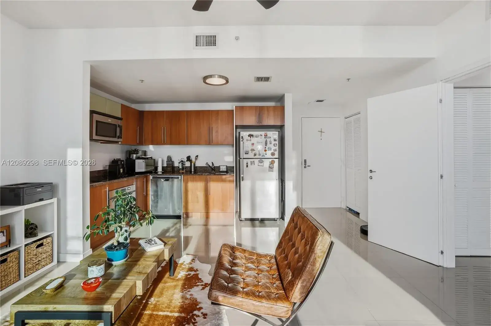 300 S Biscayne Blvd # 3509, Miami FL 33131 photo 5