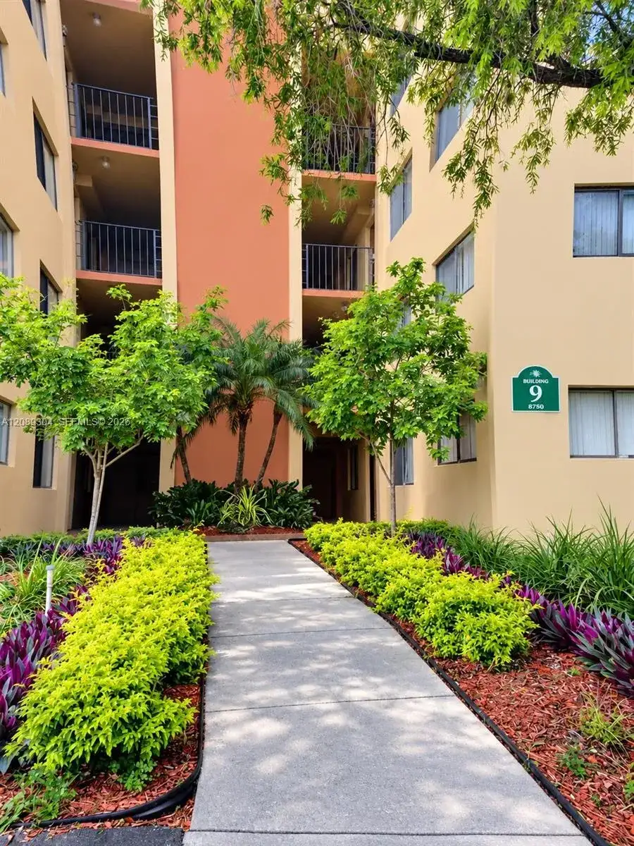 8760 SW 133rd Ave Rd # 103, Miami FL 33183 photo 2