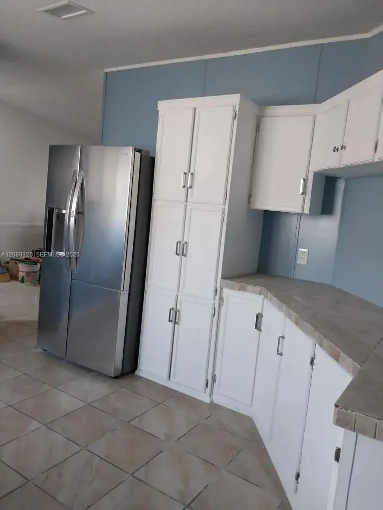 19800 SW 180th Ave # 135, Miami FL 33187 photo 3