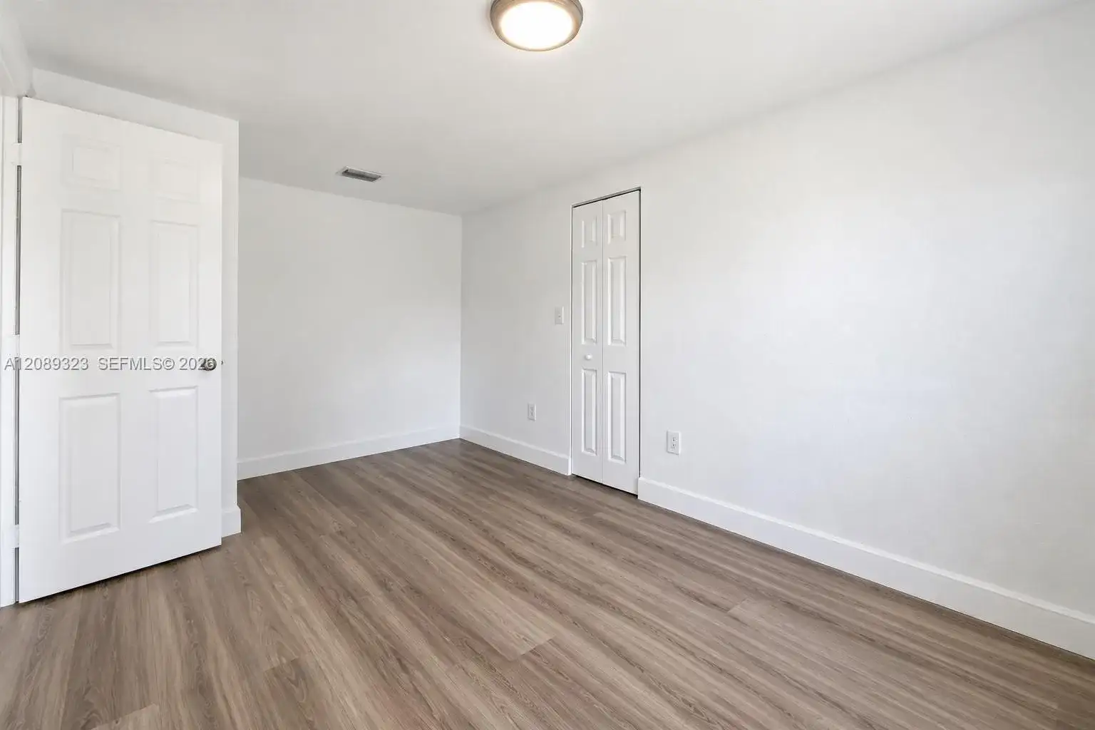 10805 NW 10th Ave, Miami FL 33168 photo 5