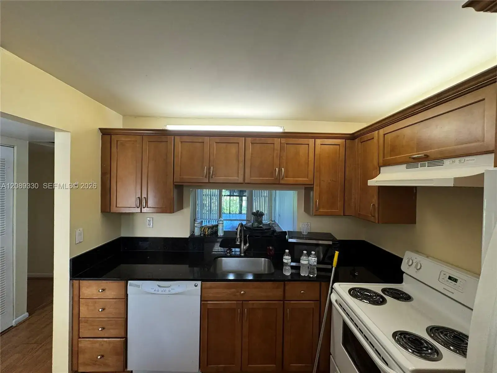 10855 SW 112th Ave # 316, Miami FL 33176 photo 2