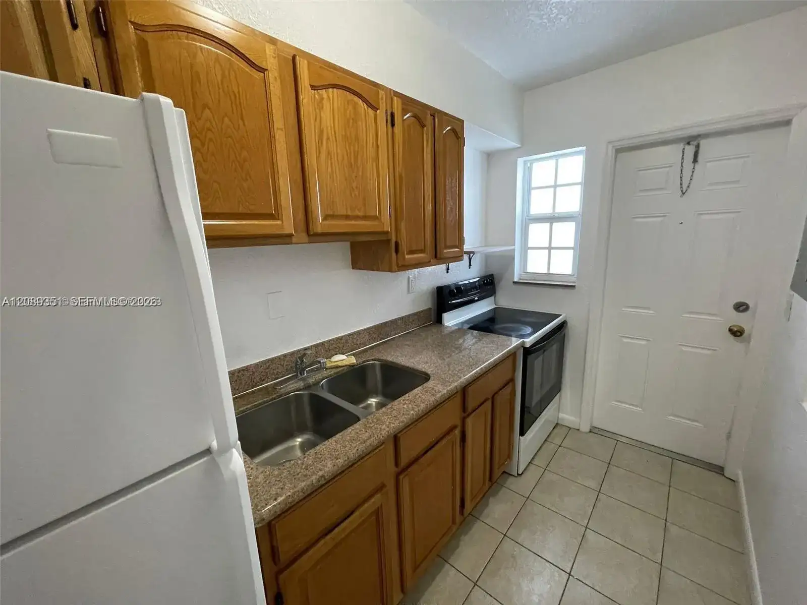 1471 NE 170th St # 224A, North Miami Beach FL 33162 photo 4