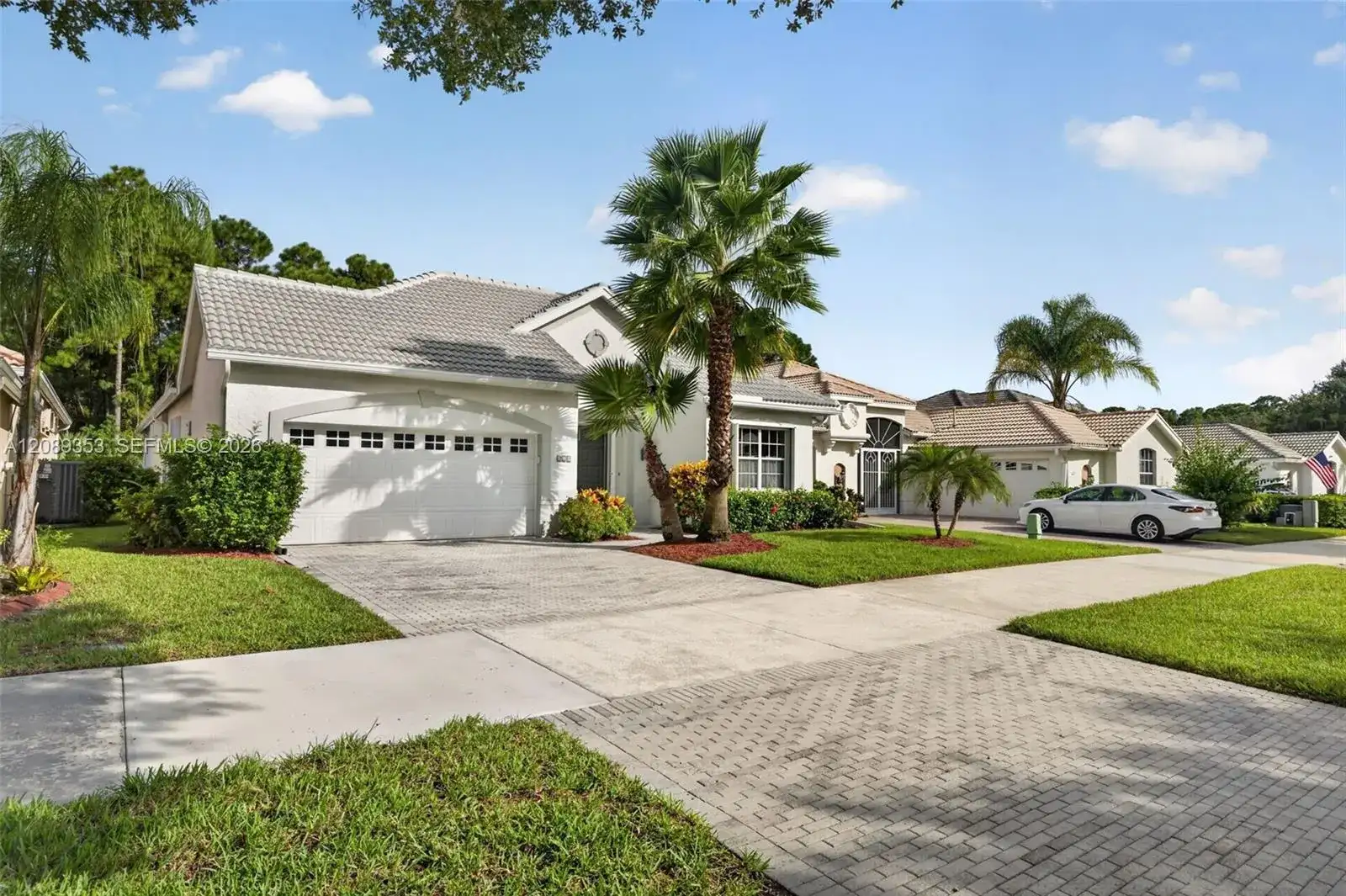 619 SW Lake Charles Cir, Port St. Lucie FL 34986 photo 3