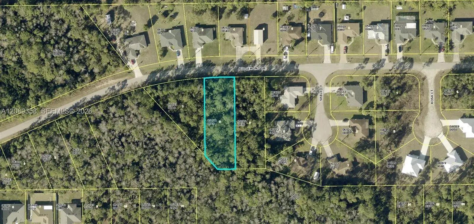179 Ridgemont Dr, Lehigh Acres FL 33972