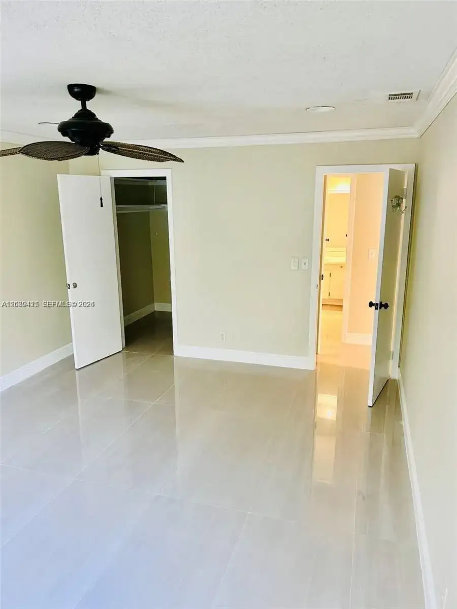 148 Yacht Club Dr # 7, North Palm Beach FL 33408 photo 3
