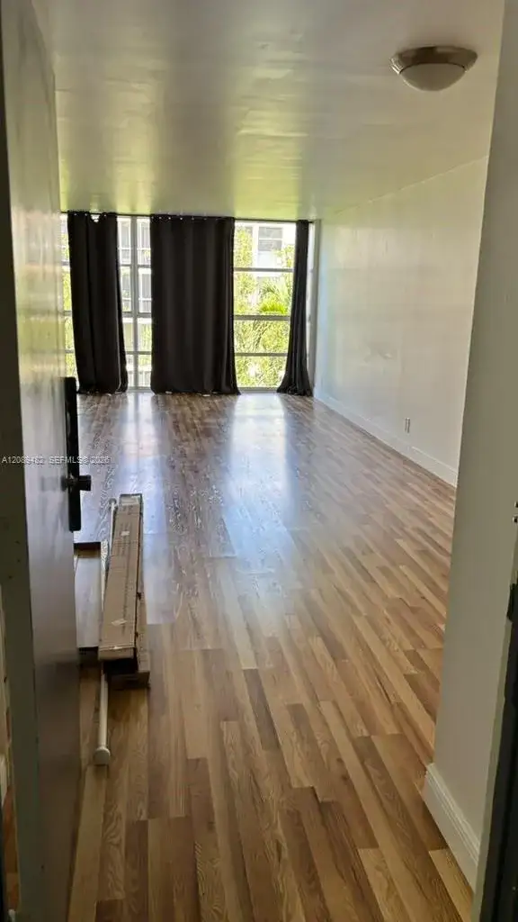 801 Three Islands Blvd # 301, Hallandale Beach FL 33009