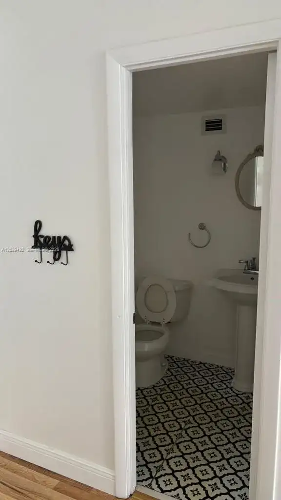 801 Three Islands Blvd # 301, Hallandale Beach FL 33009 photo 5