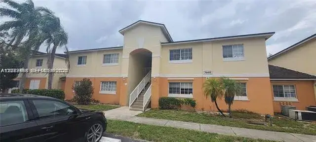 3660 N 56th Ave # 620, Hollywood FL 33021