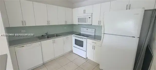 3660 N 56th Ave # 620, Hollywood FL 33021 photo 4