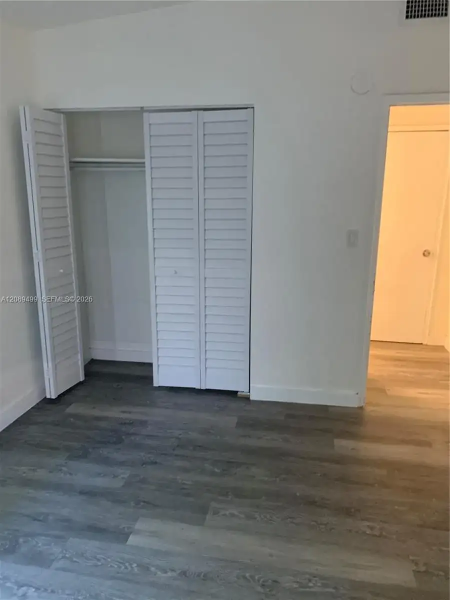 950 NW 56th, Miami FL 33127 photo 5
