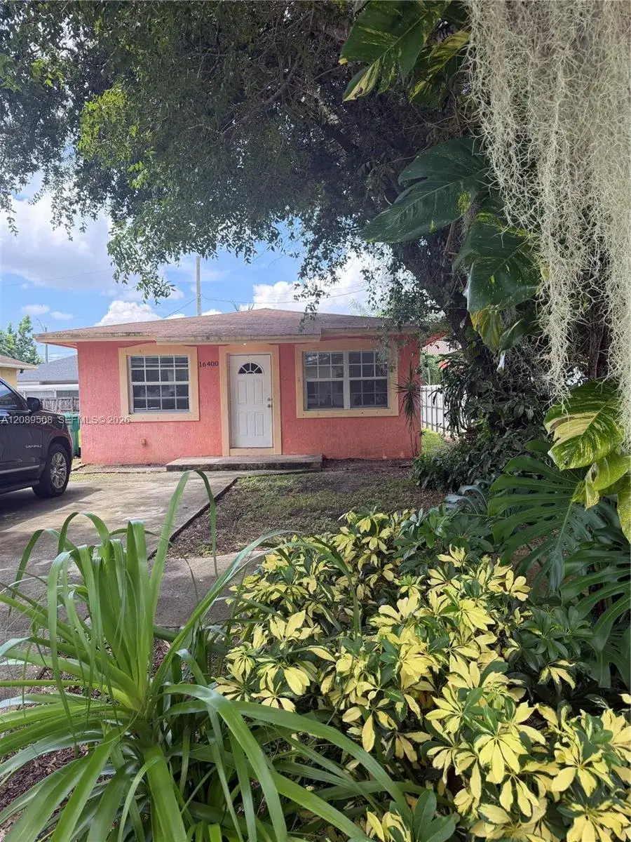16400 NW 41st Ave, Miami Gardens FL 33054