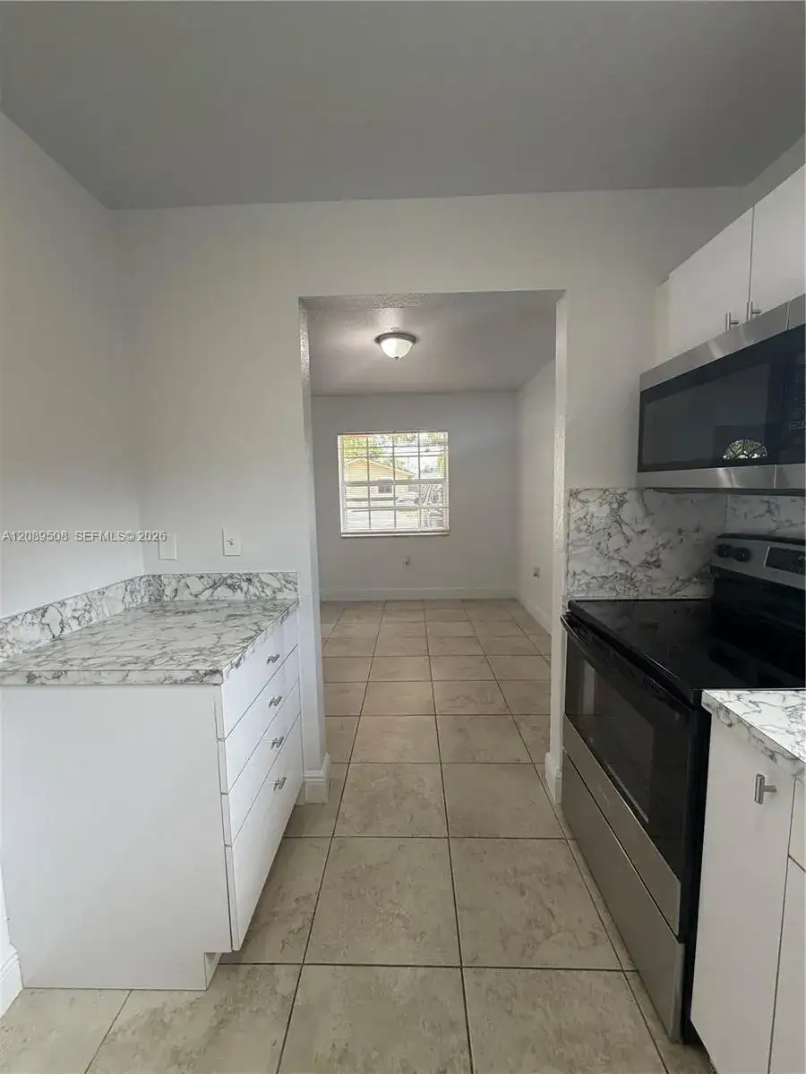 16400 NW 41st Ave, Miami Gardens FL 33054 photo 5