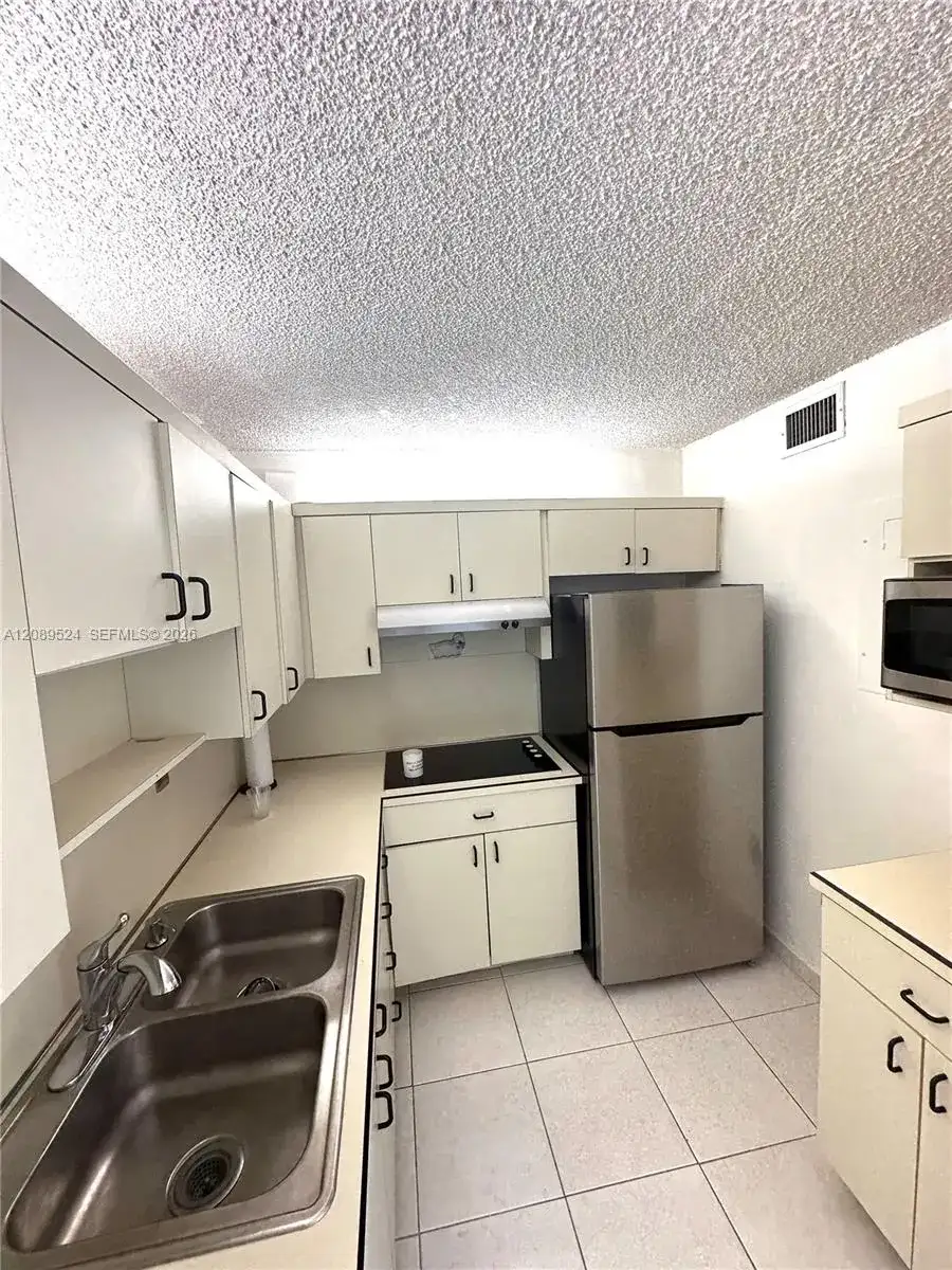 4675 W 18th Ct # 801, Hialeah FL 33012 photo 5