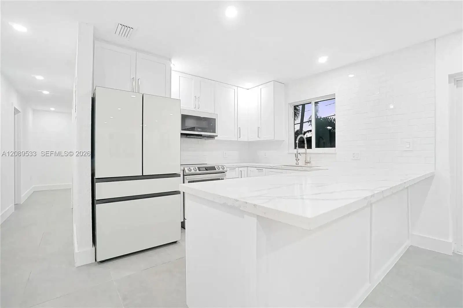 2841 SW 24th ter # 2841, Miami FL 33145 photo 3