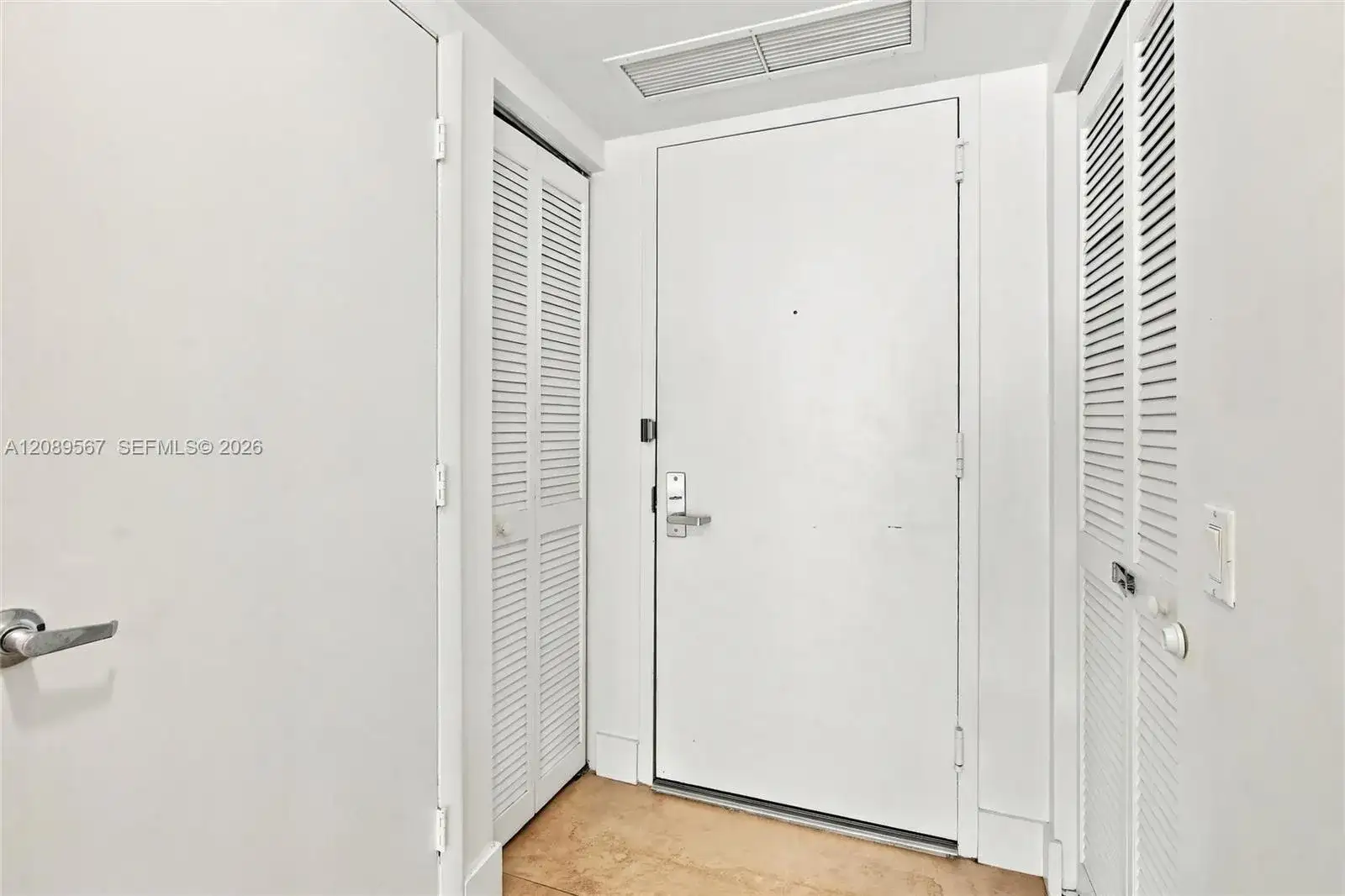 41 SE 5th St # 710, Miami FL 33131 photo 5