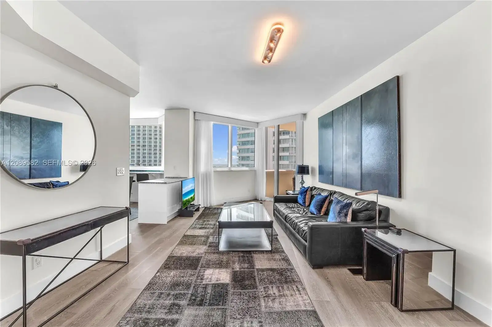 300 S Pointe Dr # 809, Miami Beach FL 33139 photo 3