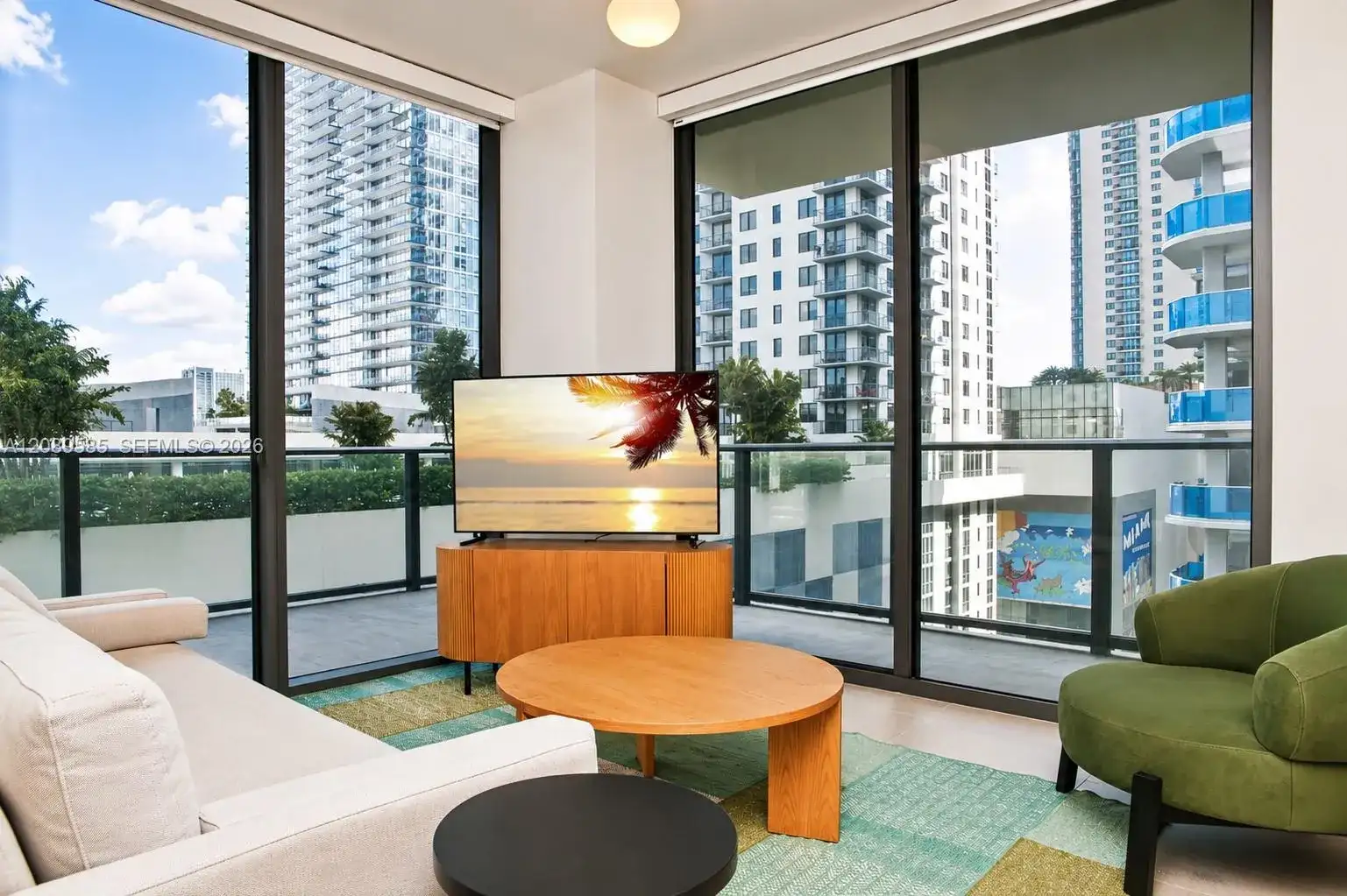 11 NE 6th Street # 1109, Miami FL 33132 photo 2