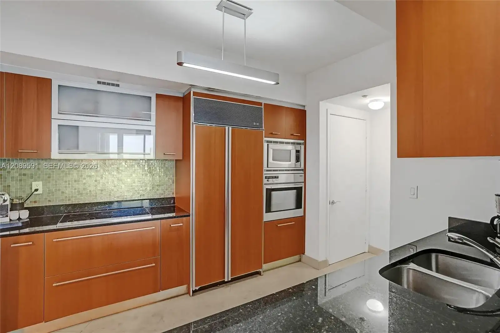 400 Alton Rd # 1409, Miami Beach FL 33139 photo 4