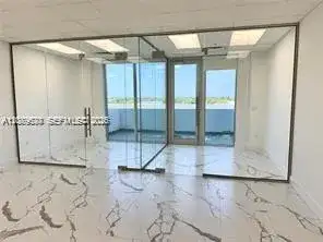 800 SE 4th Ave # 613, Hallandale Beach FL 33009 photo 2
