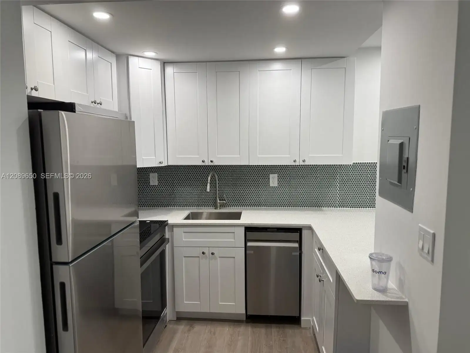 926 Michigan Ave # 12, Miami Beach FL 33139 photo 2