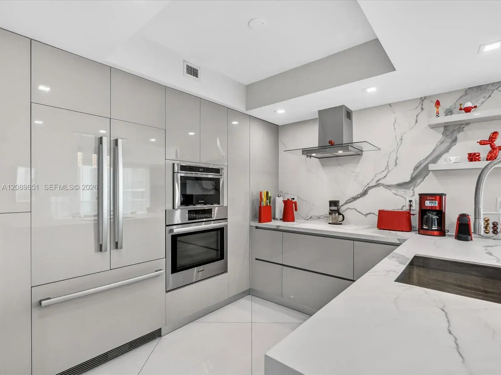 250 Sunny Isles Blvd # 1004, Sunny Isles Beach FL 33160